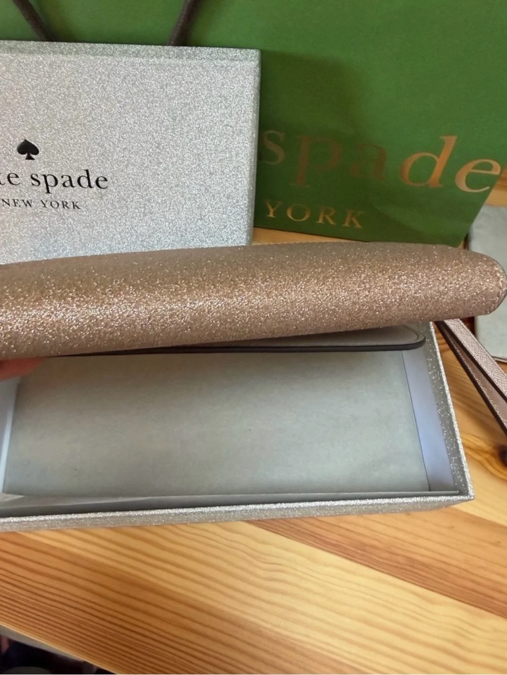 kate spade New York Glitter Wallet Clutch (s)